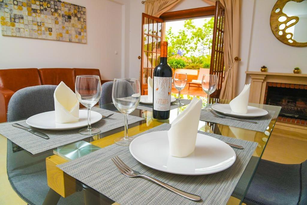 Charming Home In Sintra Village מראה חיצוני תמונה